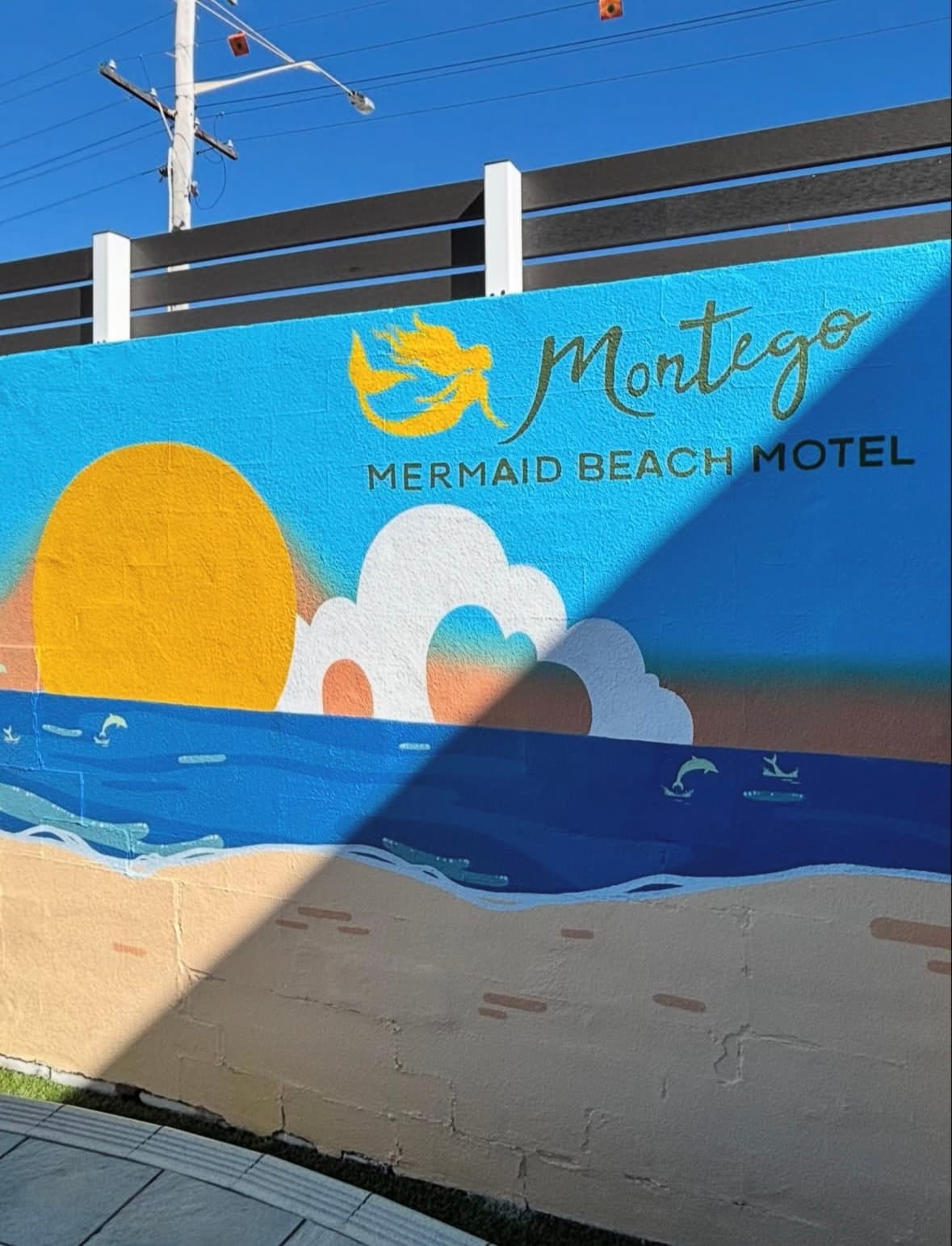 Smile T. mural 3